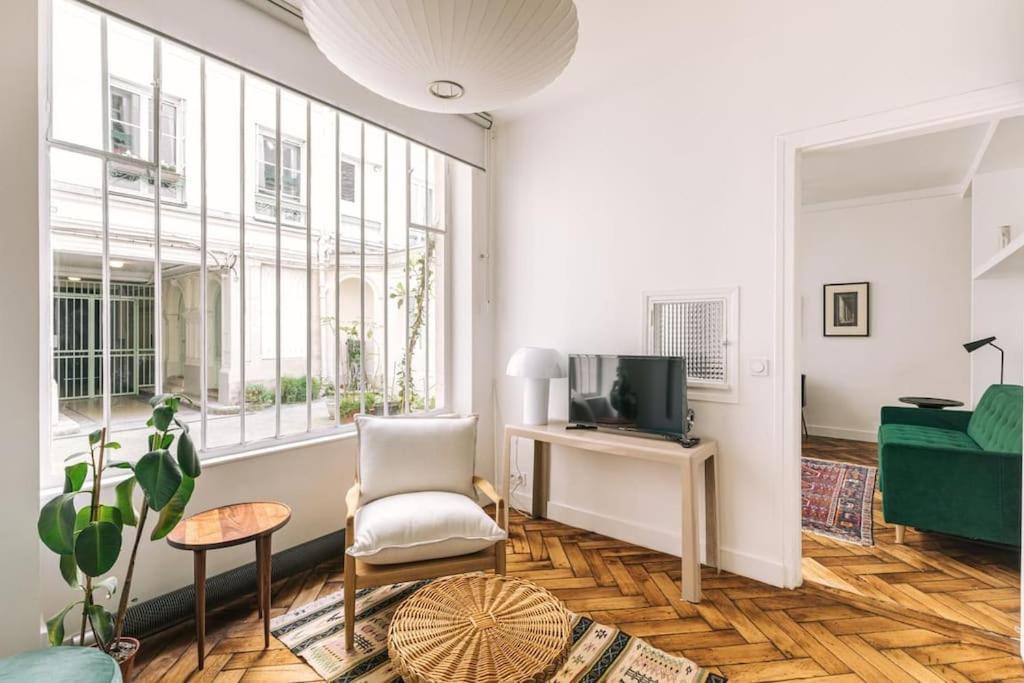 Bright Apartment In The 10Arr. - 4 People Paris Exteriör bild