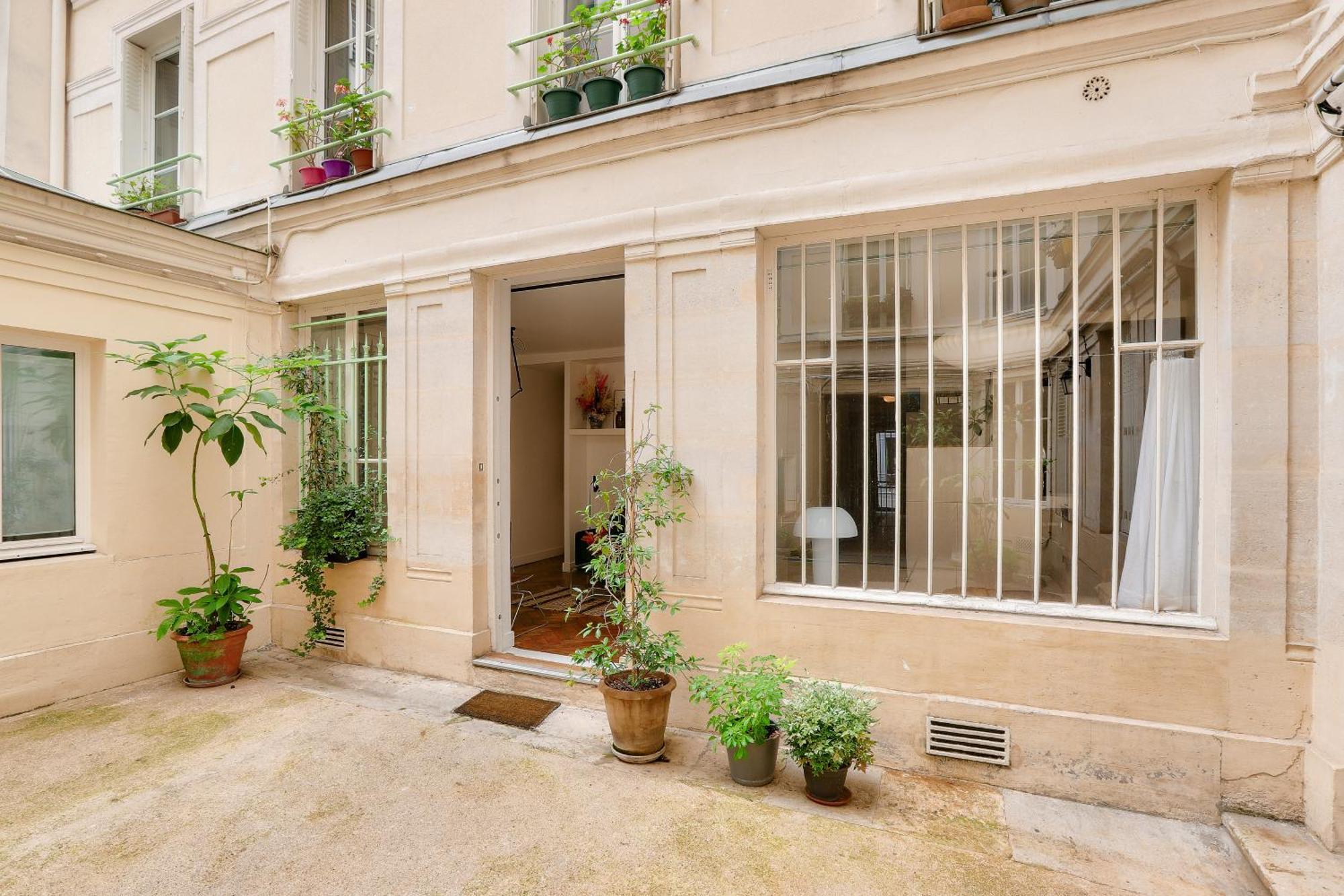 Bright Apartment In The 10Arr. - 4 People Paris Exteriör bild